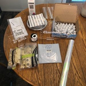 Iridescent and Transparent Bridal Shower Decor 👰‍♀️